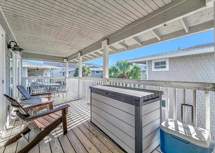 Direct Access Oceanfront & Big Balcony Clearwater Beach
