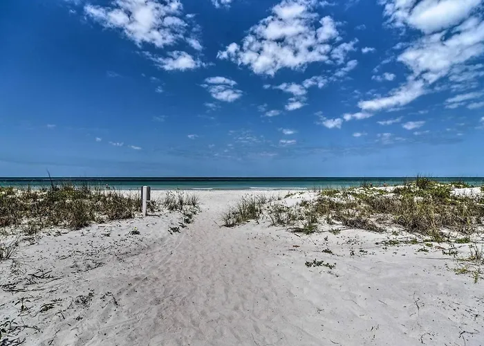 Holiday home Direct Access Oceanfront & Big Balcony *